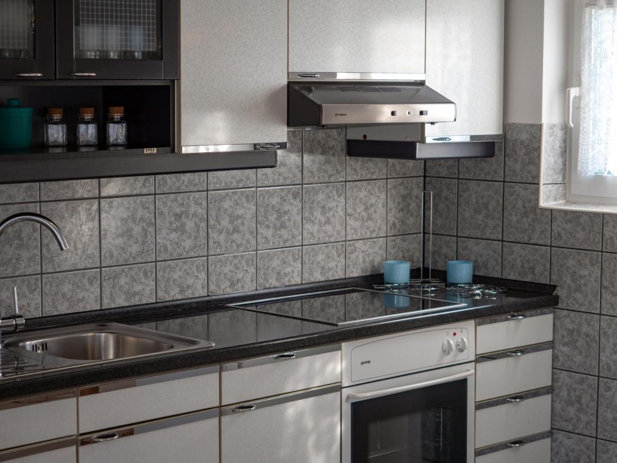 Apartments Rezek Supetarska Draga Zewnętrze zdjęcie