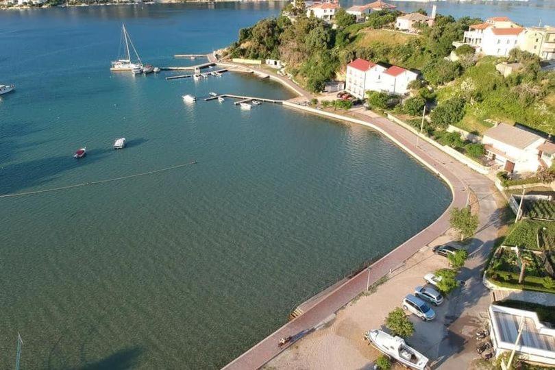 Apartments Rezek Supetarska Draga Zewnętrze zdjęcie