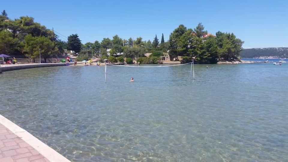 Apartments Rezek Supetarska Draga Zewnętrze zdjęcie