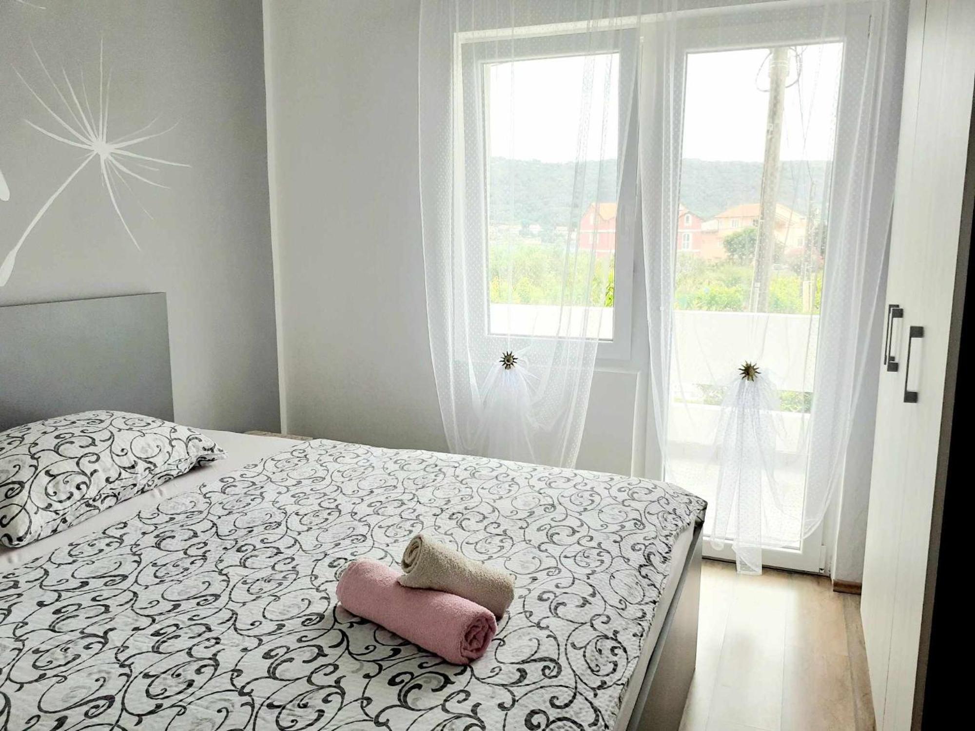 Apartments Rezek Supetarska Draga Zewnętrze zdjęcie