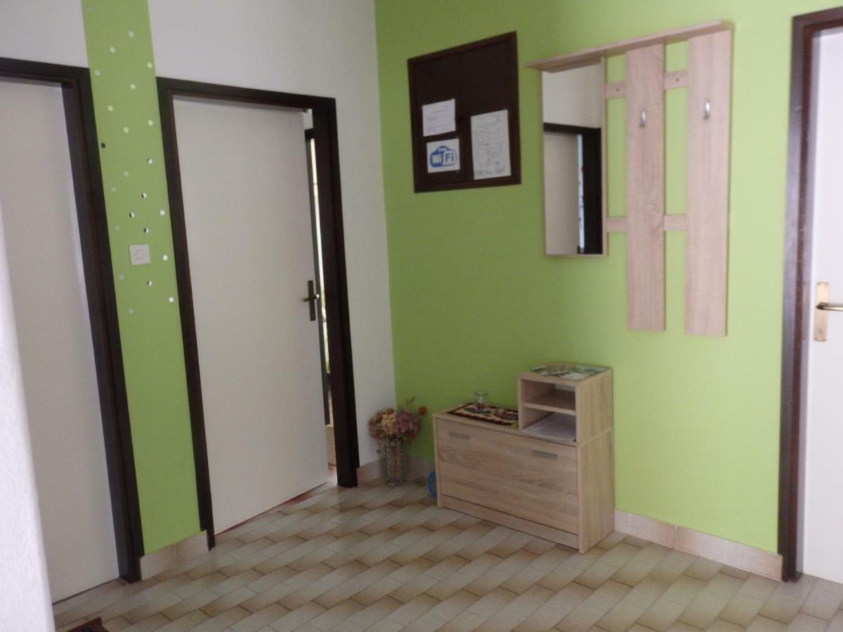 Apartments Rezek Supetarska Draga Zewnętrze zdjęcie