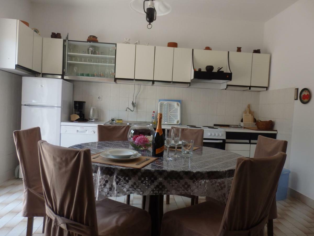 Apartments Rezek Supetarska Draga Zewnętrze zdjęcie